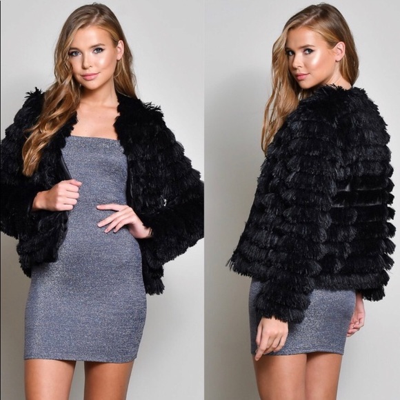 For Spring! Feathery  jacket in taupe. - Picture 5 of 8